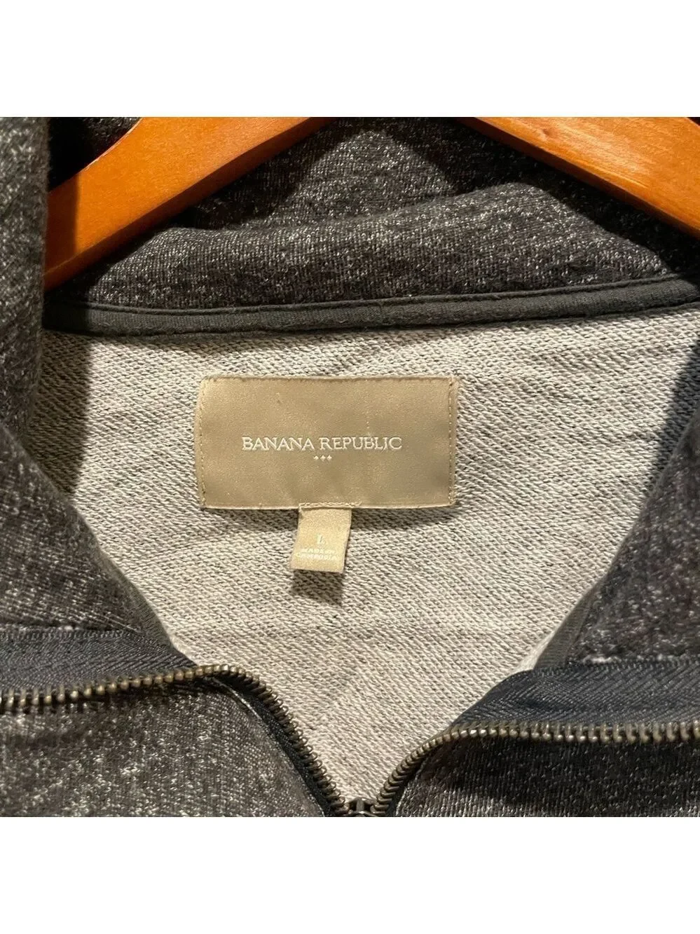 Banana Republic Women’s Full Zip Athlesiure Jacket Size: Large